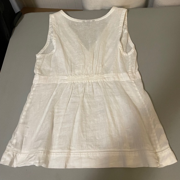 Lands End White Linen Sleeveless Summer Top Neckline Detail Womens Size 10 - Picture 2 of 4